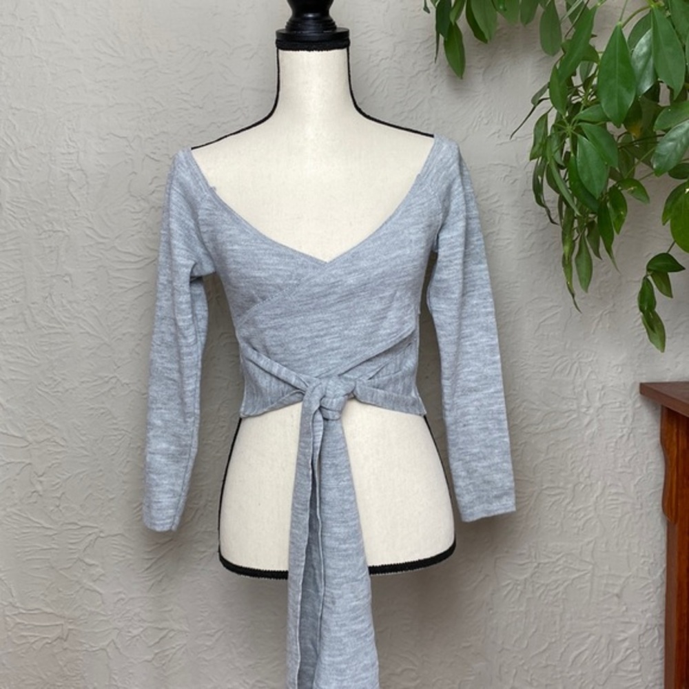 Missguided Petite Gray Cropped Tie Waist Sweater Top Women Size 4P Long Sleeve